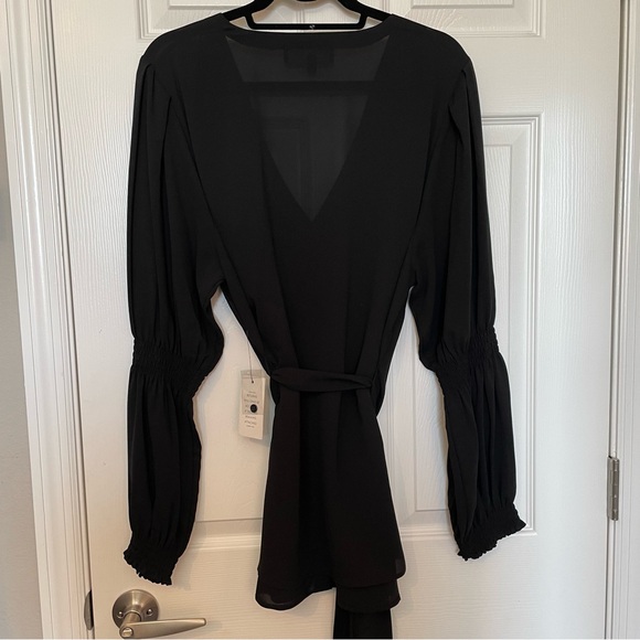 Eloquii black blouse with sash and arm detail, size 20, NWT - Picture 6 of 12